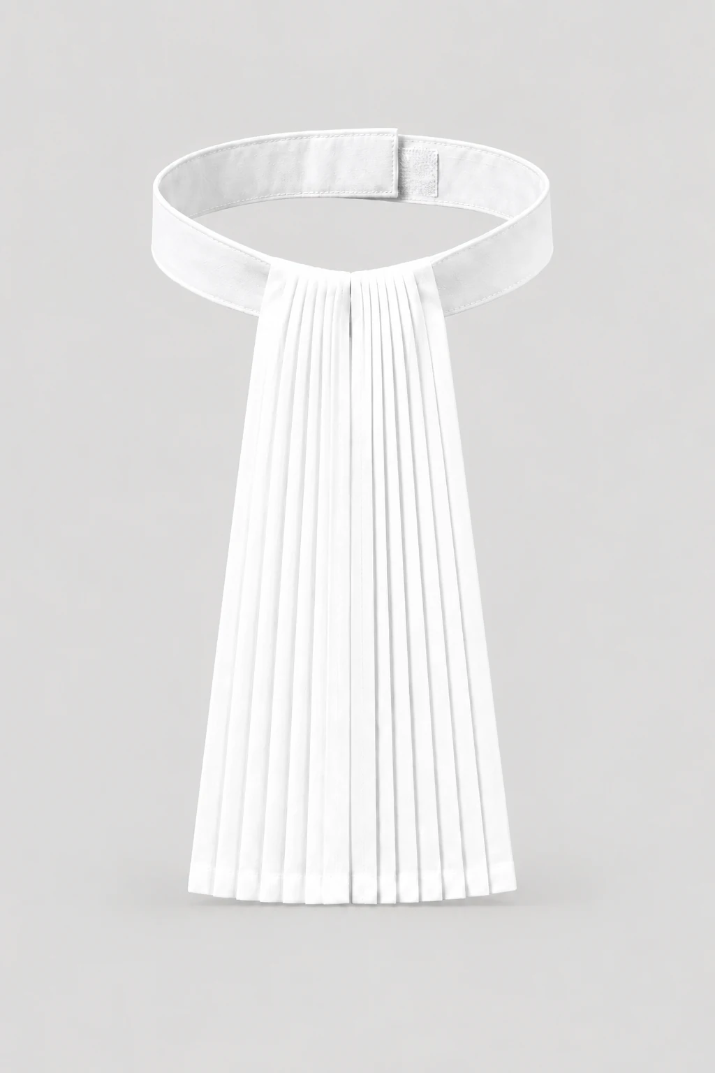 Juridische bef met witte halsband en klittenbandsluiting